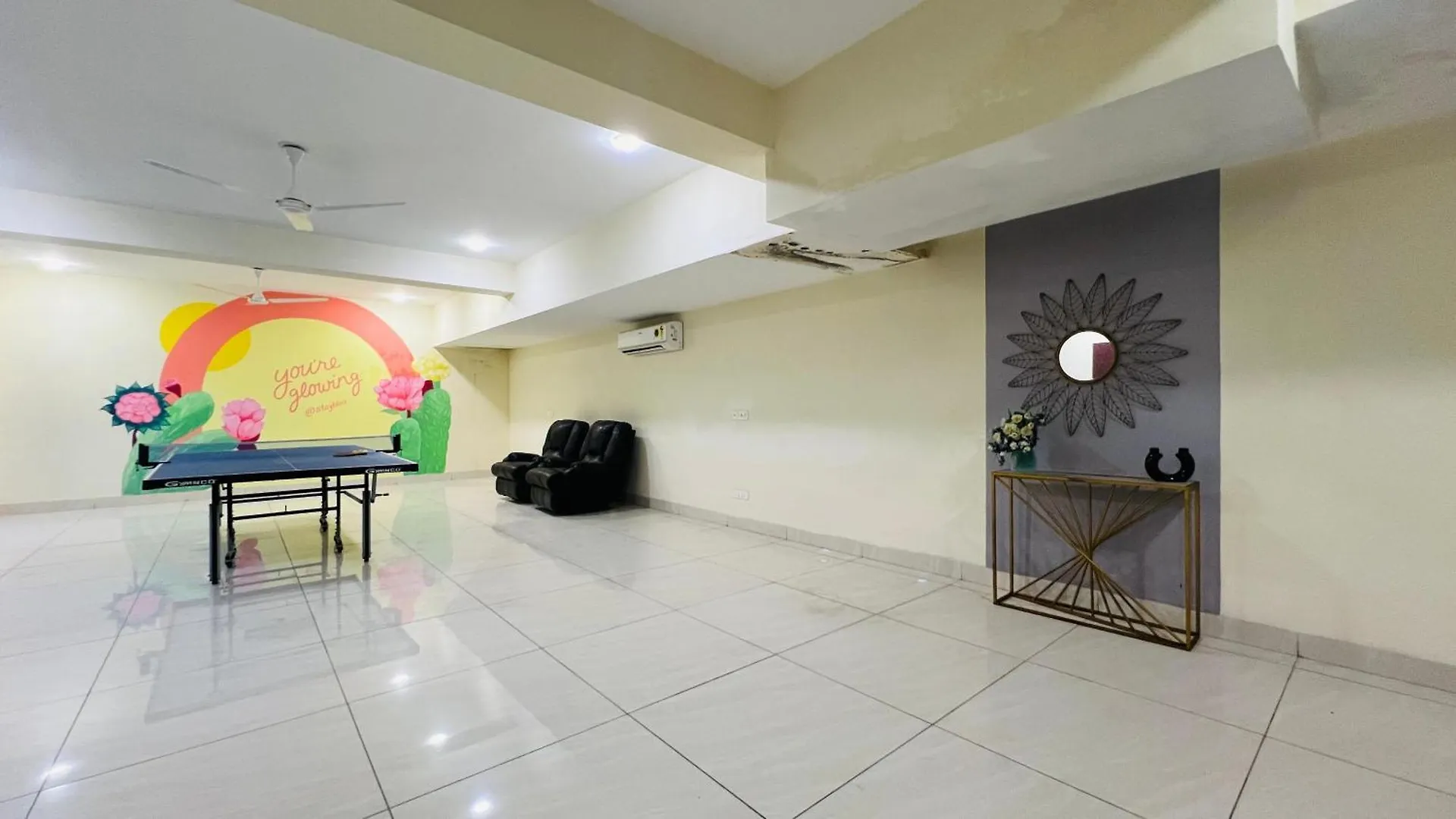 Olive Service Apartments - Golf Course Road  Γκουργκάον
